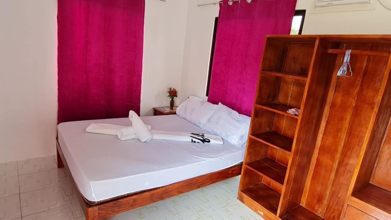 Babas Guesthouse Moalboal Extérieur photo