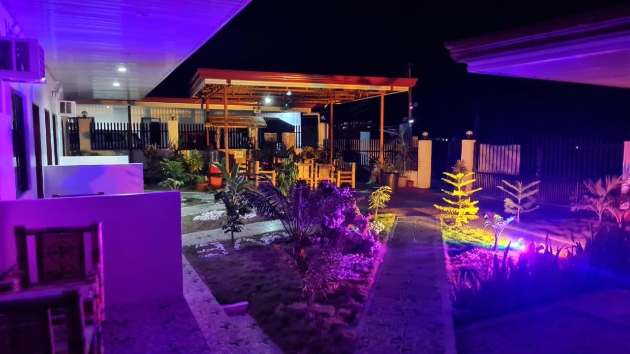 Babas Guesthouse Moalboal Extérieur photo